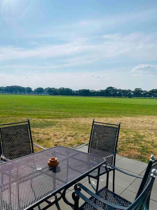 Ut-Huuske Villa Westerbeek Dış mekan fotoğraf