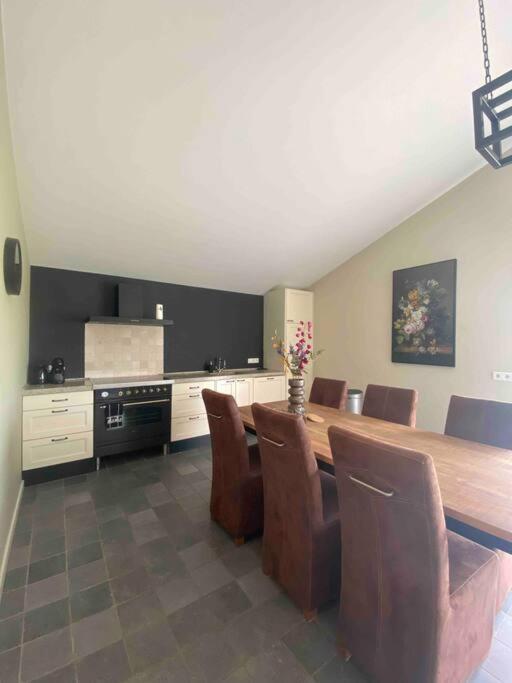 Ut-Huuske Villa Westerbeek Dış mekan fotoğraf